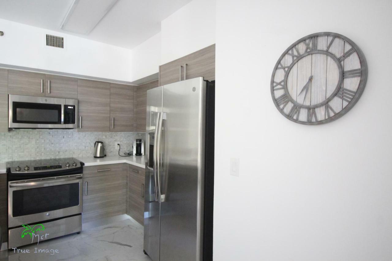 Appartement Yacht Club At Aventura 2 Bed 2 Bath Luxurius Cozy Brand New Extérieur photo