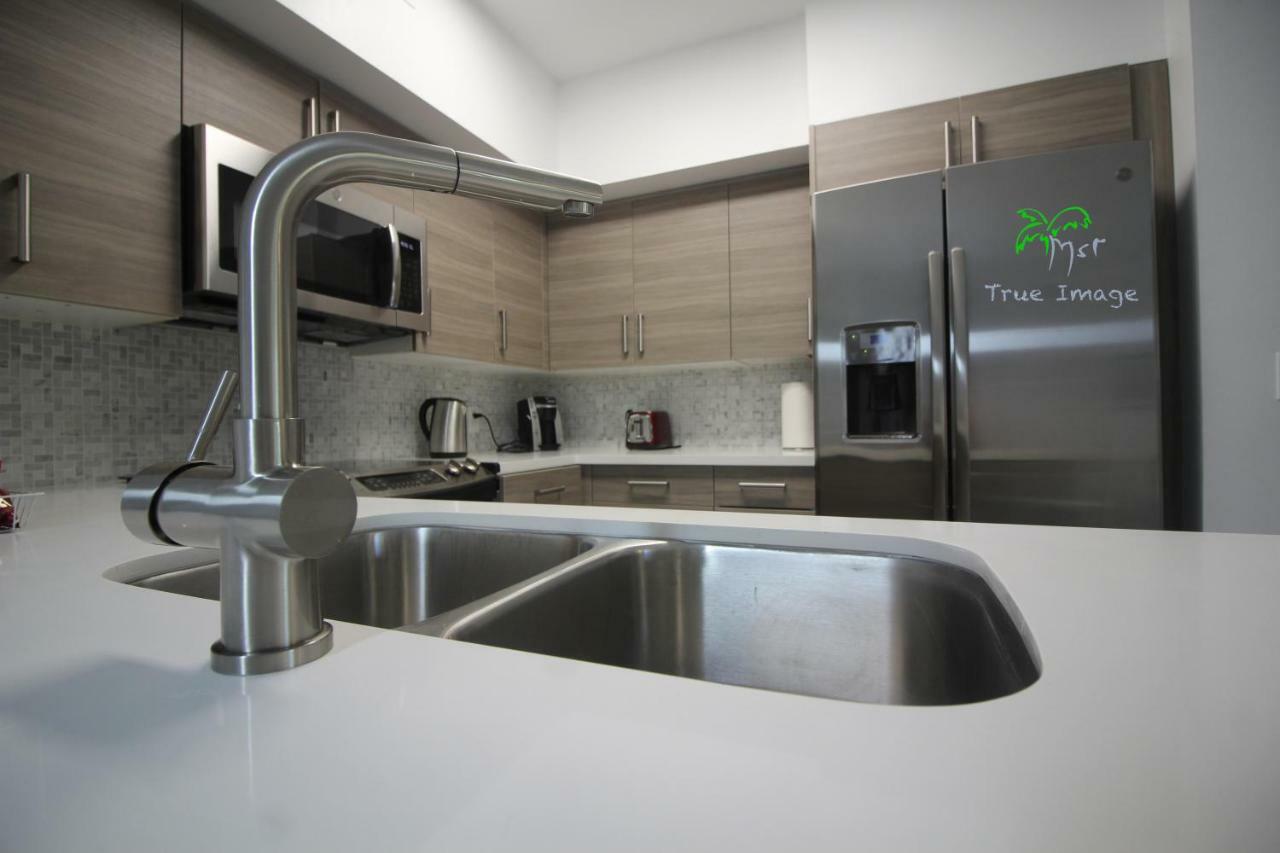 Appartement Yacht Club At Aventura 2 Bed 2 Bath Luxurius Cozy Brand New Extérieur photo
